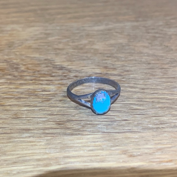 Sterling silver and turquoise ring - Picture 1 of 9